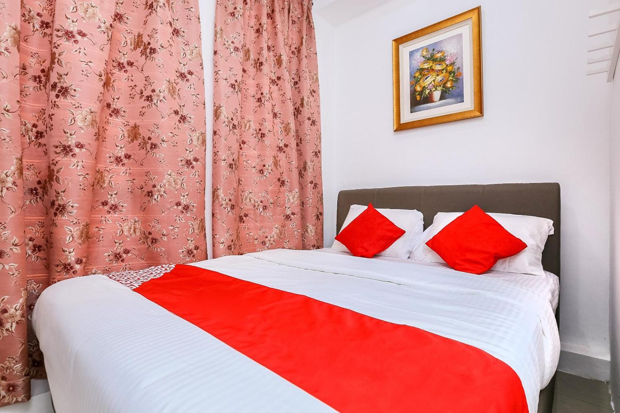 Hotel Oyo 89772 Roselyn Johor Bahru